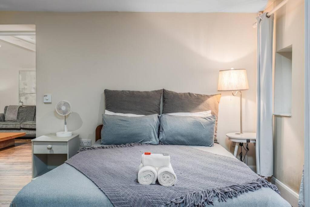 Smart-Home In Original Victorian Building Bristol Exterior foto