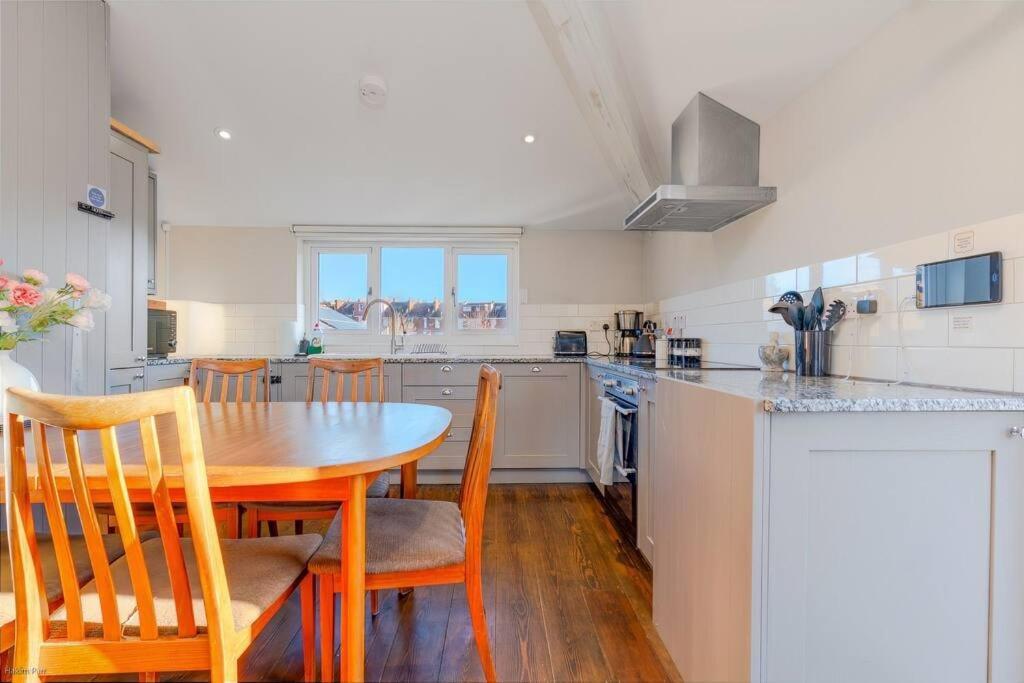 Smart-Home In Original Victorian Building Bristol Exterior foto