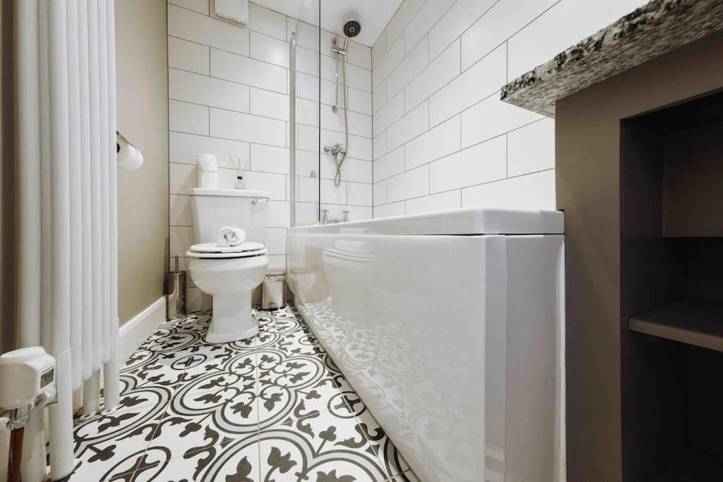 Smart-Home In Original Victorian Building Bristol Exterior foto