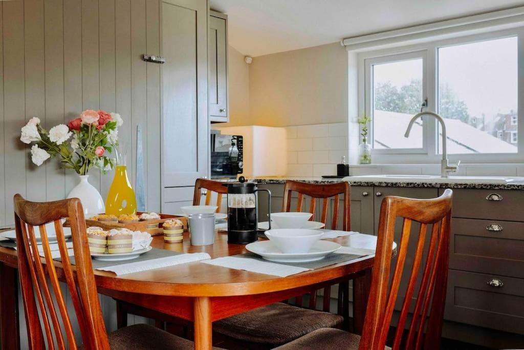 Smart-Home In Original Victorian Building Bristol Exterior foto